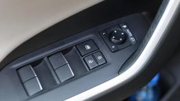 Toyota RAV4 AWD-i Hybrid – czy napęd ma jeszcze znaczenie?