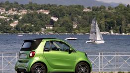 Przegląd oferty samochodów elektrycznych w Polsce