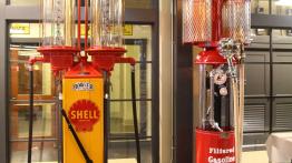 Z motoryzacją w tle