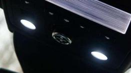 Volkswagen Touareg 3.0 V6 TDI 262 KM - nomad w mieście