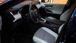 Toyota RAV4 AWD-i Hybrid – czy napęd ma jeszcze znaczenie?