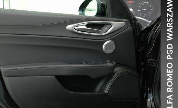 Alfa Romeo Giulia II Sedan Facelifting 2023 2.0 GME Turbo 280KM 2024 Veloce, zdjęcie 14