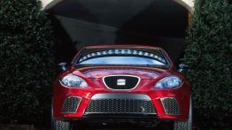 Seat Leon Prototype - przód - reflektory wyłączone