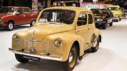 Salon Retromobile – Renault świętuje 120 lat Easy Life