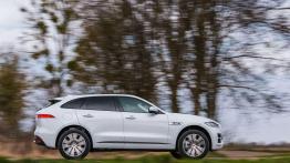 Jaguar F-Pace - duży kot w wielkim świecie