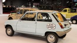 Salon Retromobile – Renault świętuje 120 lat Easy Life
