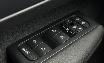 Volvo XC40 Crossover Facelifting 2.0 B3 163KM 2025 Core Motyw: Core, zdjęcie 18