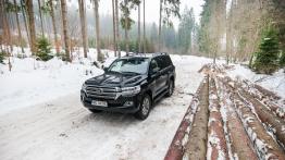 Toyota Land Cruiser V8 - auto z półki wyższej niż inne