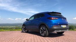 Crossover zginie poza miastem? Niekoniecznie!