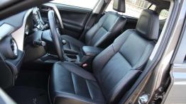 Toyota RAV4 2.2 D-4D - nowe rozdanie
