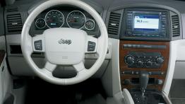 Jeep Grand Cherokee - kokpit