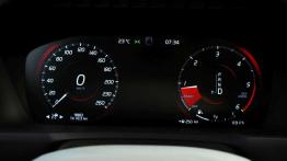 Volvo XC90 D5 Inscription - szwedzkie wychowanie