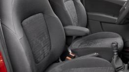 Fiat Palio 1.0 Attractive - widok ogólny wnętrza z przodu