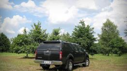 Nissan Navara - dwie twarze