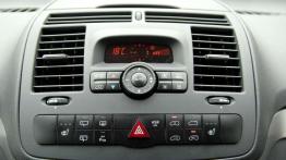 Mercedes Viano 2.2 CDI 4Matic - van na każdą okazję