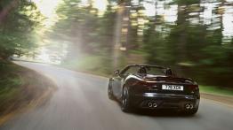 Jaguar F-Type - widok z tyłu