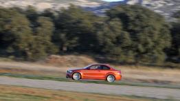 BMW Seria 1 M Coupe - lewy bok