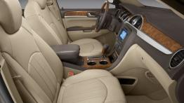 Buick Enklave - widok ogólny wnętrza z przodu