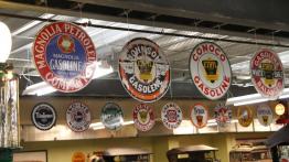 Z motoryzacją w tle