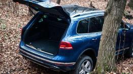 Volkswagen Touareg 3.0 V6 TDI 262 KM - nomad w mieście