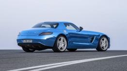 Mercedes SLS AMG Electric Drive - widok z tyłu