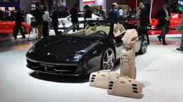 Paris Motor Show 2012 - auta seryjne