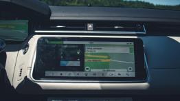 Range Rover Velar - brytyjski książę