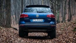 Volkswagen Touareg 3.0 V6 TDI 262 KM - nomad w mieście