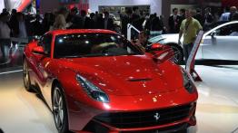 Paris Motor Show 2012 - auta seryjne