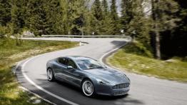 Aston Martin Rapide - widok z przodu