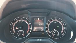 Skoda Octavia RS 245 – strzały z wydechu są w pakiecie?