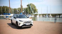 Toyota RAV4 AWD-i Hybrid – czy napęd ma jeszcze znaczenie?
