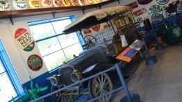 Z motoryzacją w tle