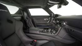 Mercedes SLS AMG Electric Drive - widok ogólny wnętrza z przodu