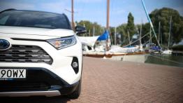 Toyota RAV4 AWD-i Hybrid – czy napęd ma jeszcze znaczenie?