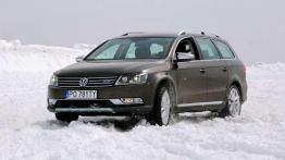 VW Passat Alltrack - wszędzie mu po drodze