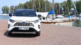 Toyota RAV4 AWD-i Hybrid – czy napęd ma jeszcze znaczenie?