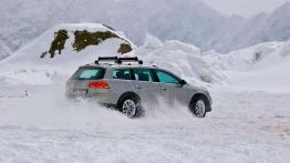 VW Passat Alltrack - wszędzie mu po drodze