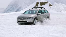 VW Passat Alltrack - wszędzie mu po drodze