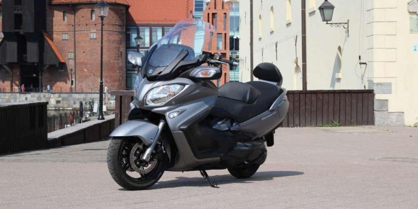 Suzuki Burgman 650 - skuter w rozmiarze XXL