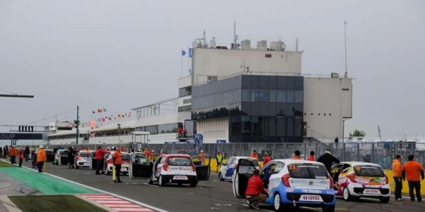 KLR - Śmigiel liderem po pierwszej rundzie - Kia