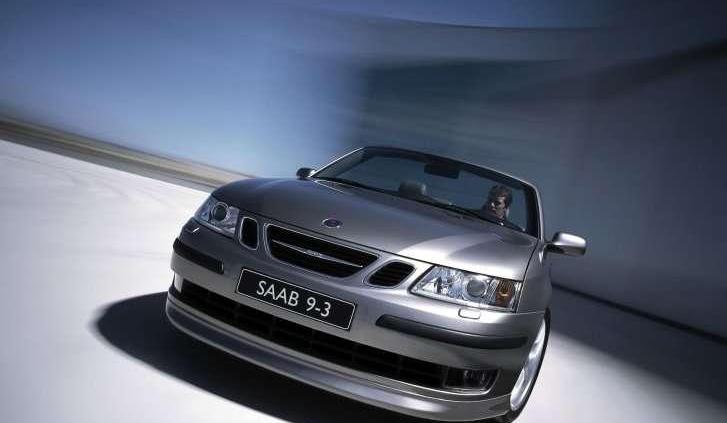 Kabriolet dopracowany do perfekcji - Saab 900