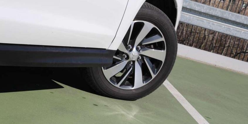 Mitsubishi ASX 1.8 DID Fischer Edition - z nartami w standardzie