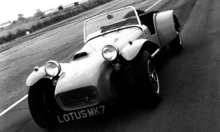 TOP 10 | Angielskie samochody sportowe