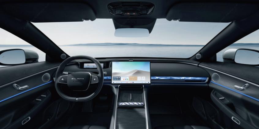 Exlantix debiutuje w Polsce. Ceny i wyposażenie godne klasy premium