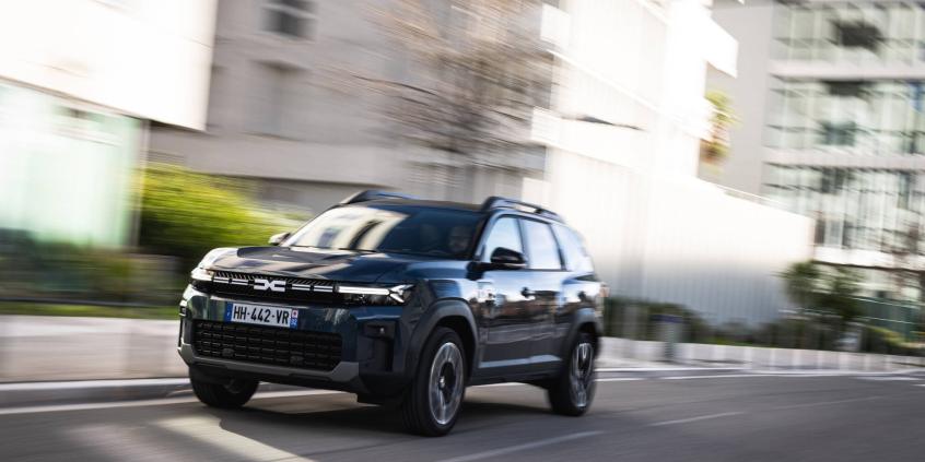 Dacia nie boi się Chin. Nowa gama modelowa na rok 2026 to pokaz siły rumuńskiej marki