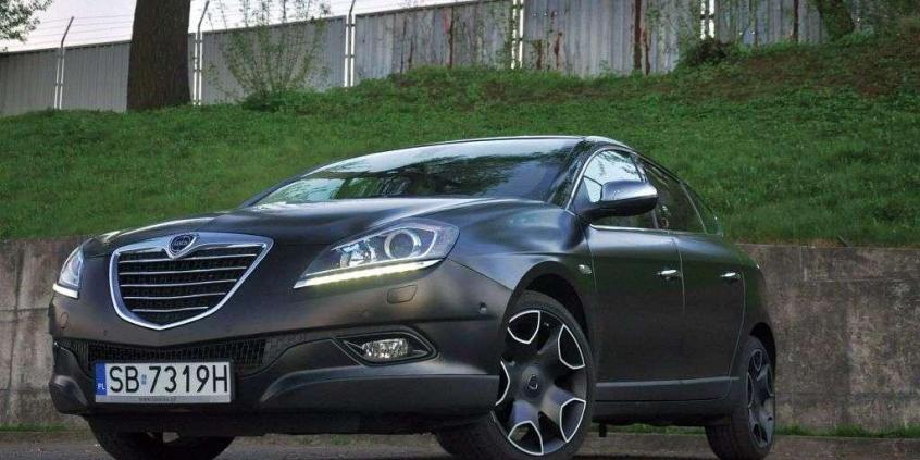 Lancia Delta - czarna twardzielka