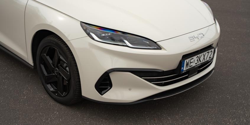 BYD Seal 6 DM-i Touring Comfort to całkiem niezły chiński Passat, ale bywa też męczący