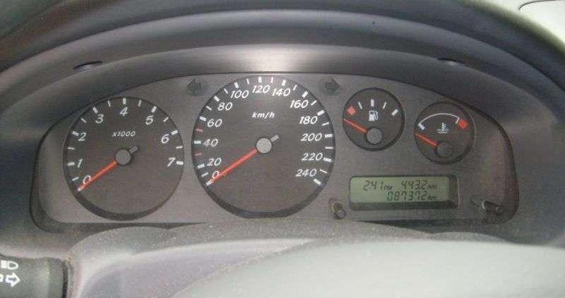 Opis techniczny Nissan Almera II