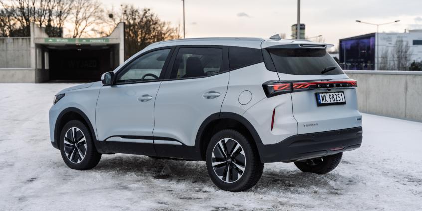 Chery Tiggo 4 Hybrid Prestige to dobra opcja do miasta, lecz fatalna w trasę